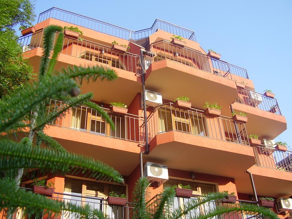 Terra Guest House Ravda Exterior photo